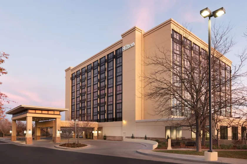Hilton Fort Collins - Image 1