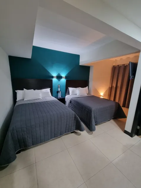 EMS Hoteles Centro Histórico - Image 1