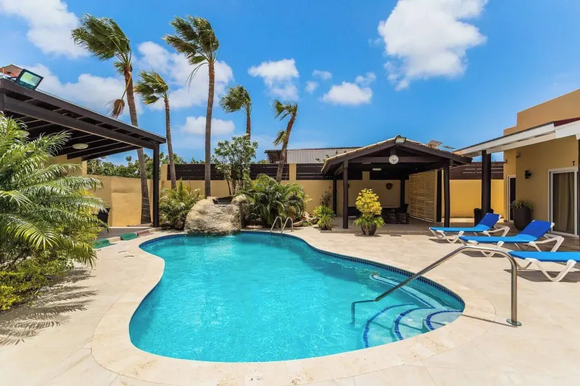 Juanedu Suites - Image 1