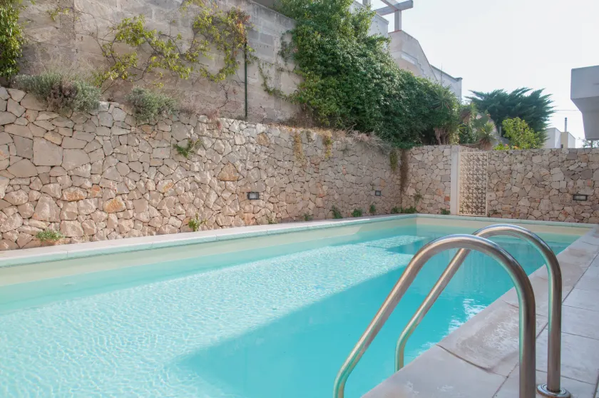 Apartamento Com Piscina E Terraço Panorâmico - Image 1