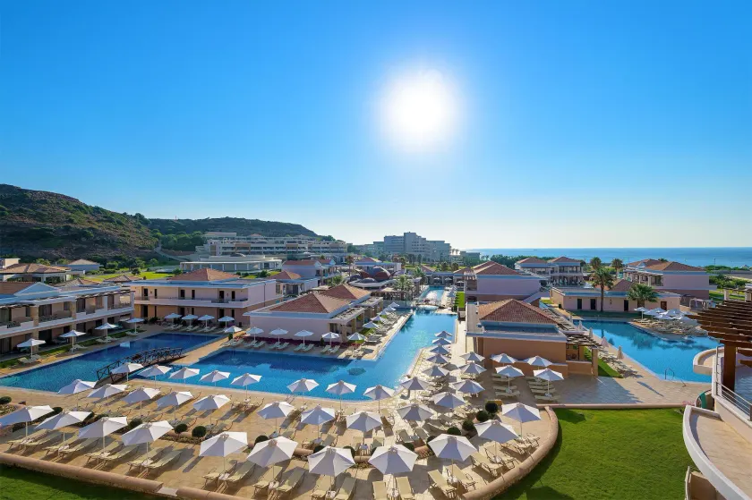 La Marquise Luxury Resort Complex - Image 1
