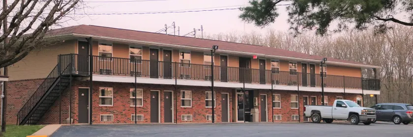 Ranch Motel - Image 1