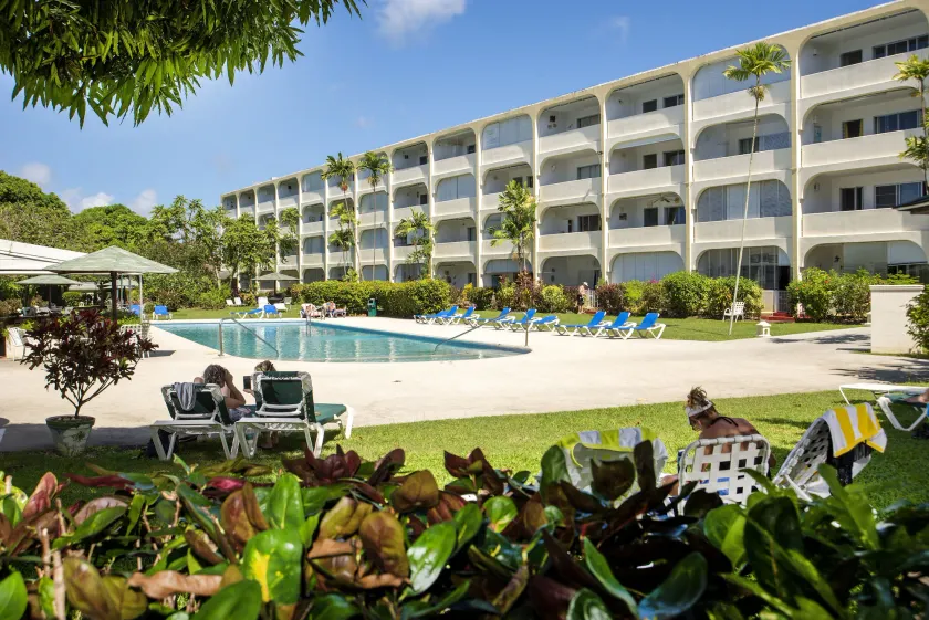 Appartamento adatto alle famiglie con giardino e piscina | Vista sul giardino | Accanto alla spiaggia - Image 1