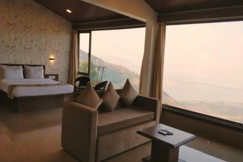 Miraya Hotel - Image 1