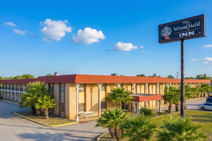 Woodfield Inn & Suites Hotel O, Yoakum TX 111 - Image 1