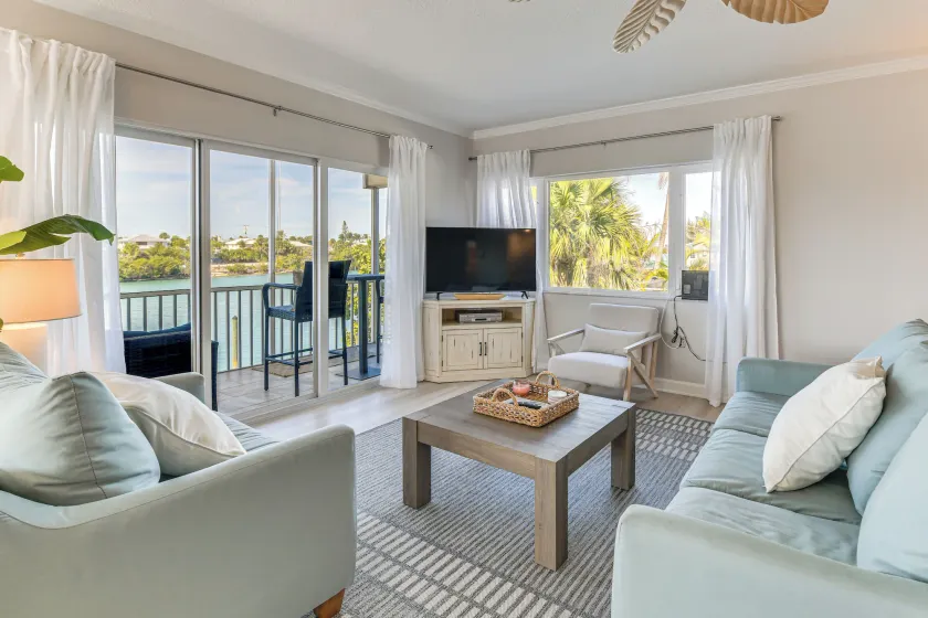 Waterfront Nokomis Condo < Half Mile to Beach! - Image 1