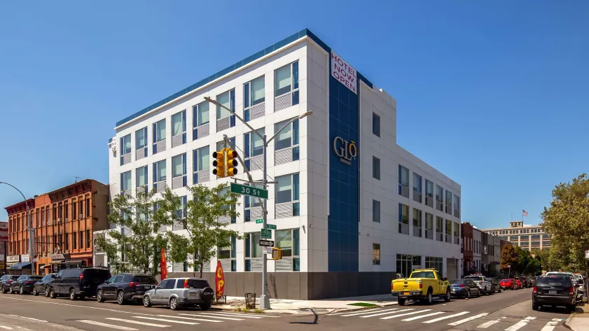 GLō Best Western Brooklyn NYC - Image 1