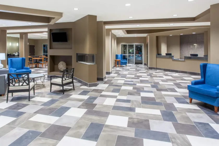 Baymont by Wyndham Grand Forks - Hall