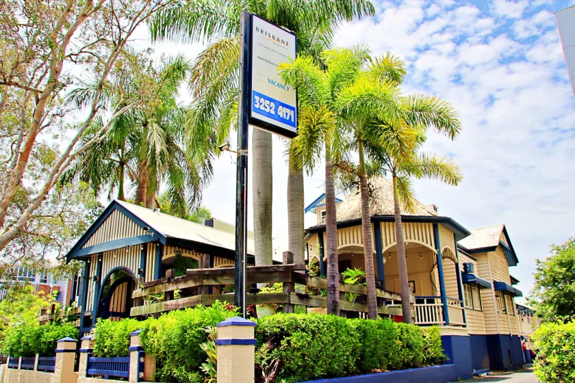 Brisbane Manor - Image 1