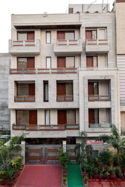 SM Palace (Near Apollo Hospital) - Image 1