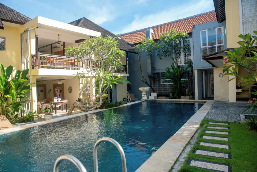 Abian Biu Mansion - Image 1