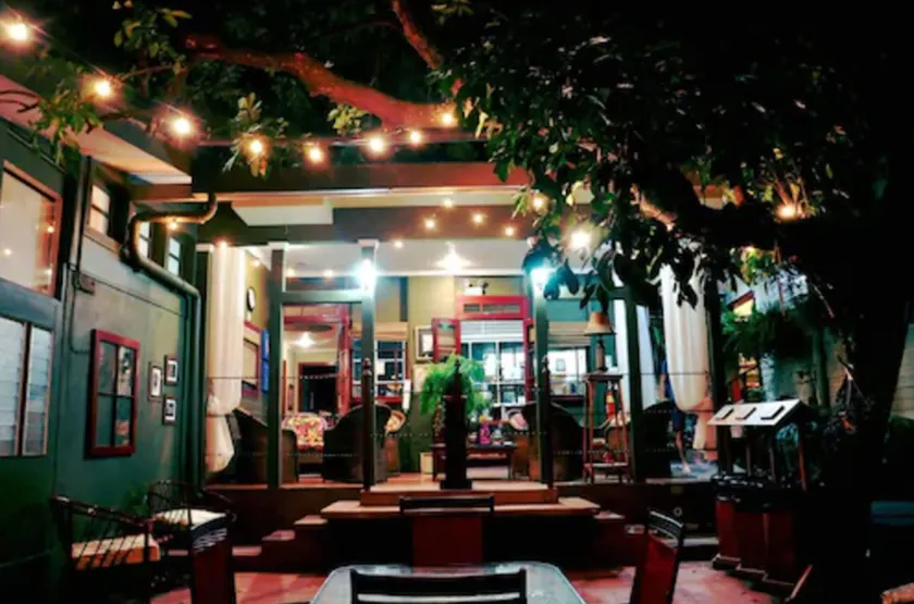 Hotel Aranjuez - Image 1