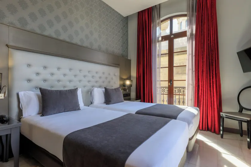 Hotel Ciutadella Barcelona - Image 1