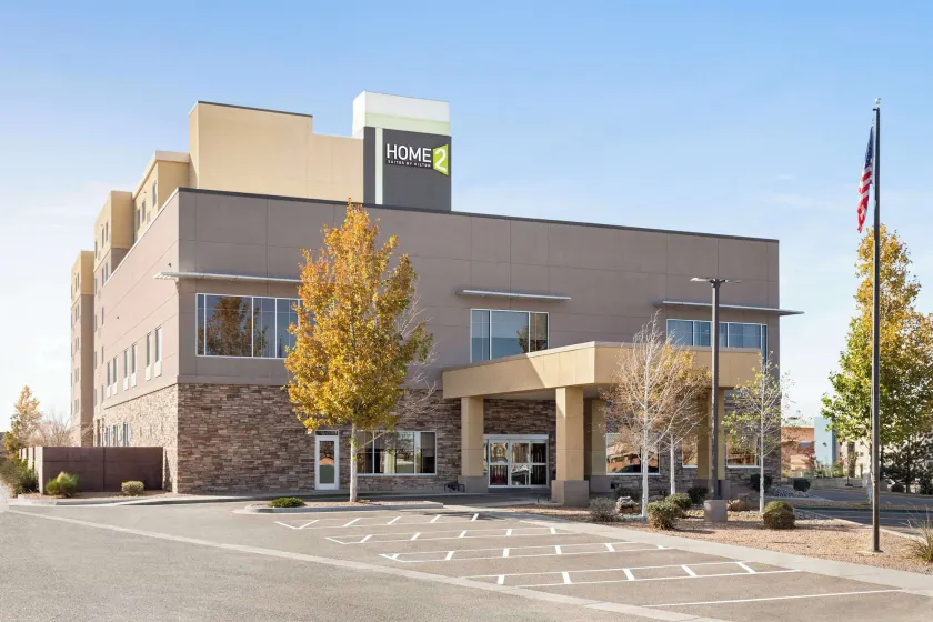 Home2 Suites by Hilton Albuquerque/Downtown-University - Image 1