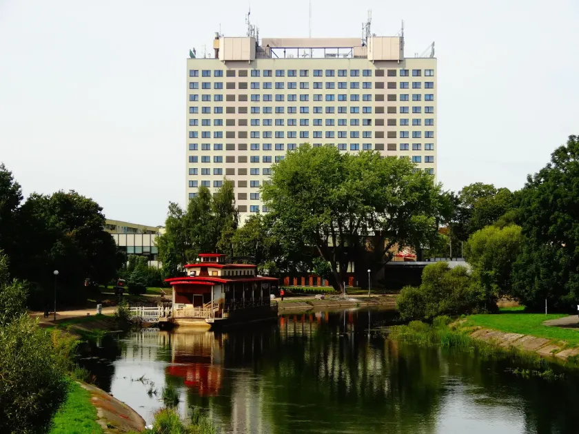 Hotel Gromada Pila - Image 1