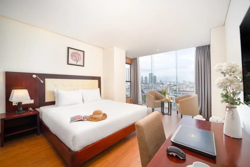 Gemma Hotel & Apartment Near Dragon Bridge - Image 1