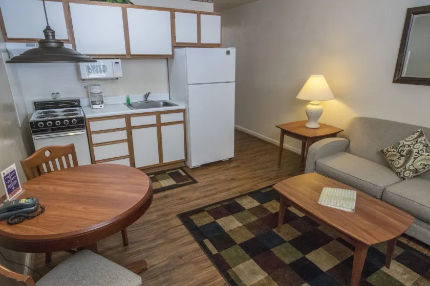 Affordable Suites Statesville - Chambre