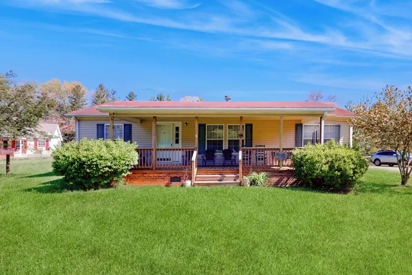 Little River Retreat - Image 1