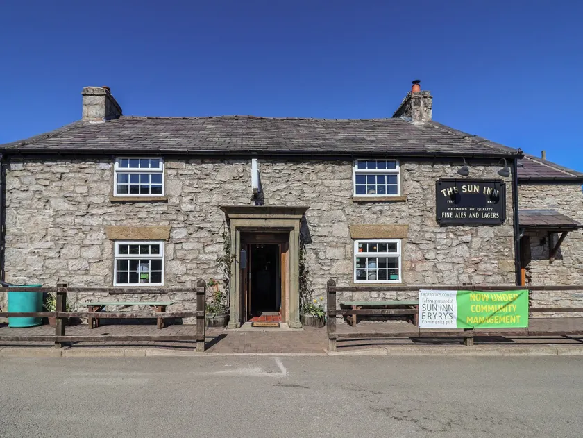 Upstairs at the Sun Inn - Image 1