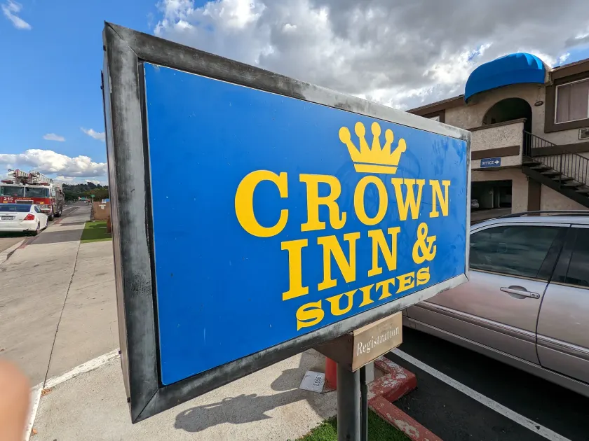Crown Inn & Suites - Image 1