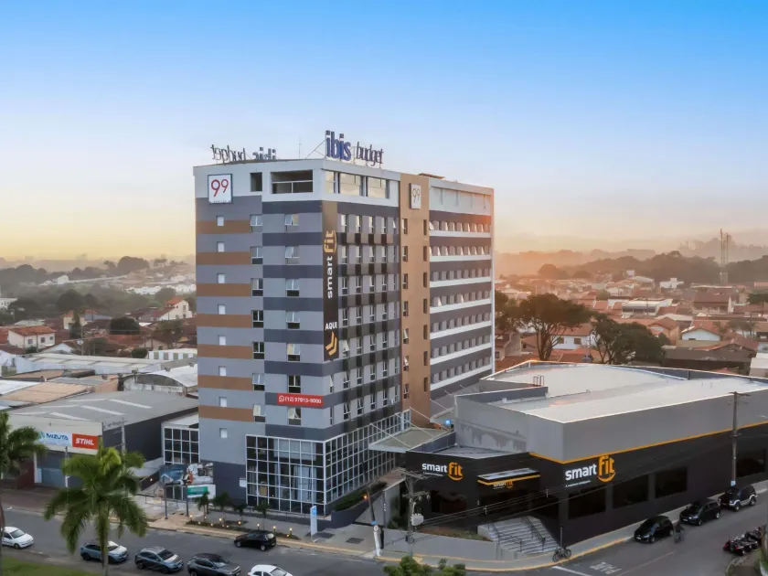 ibis budget Pindamonhangaba - Image 1