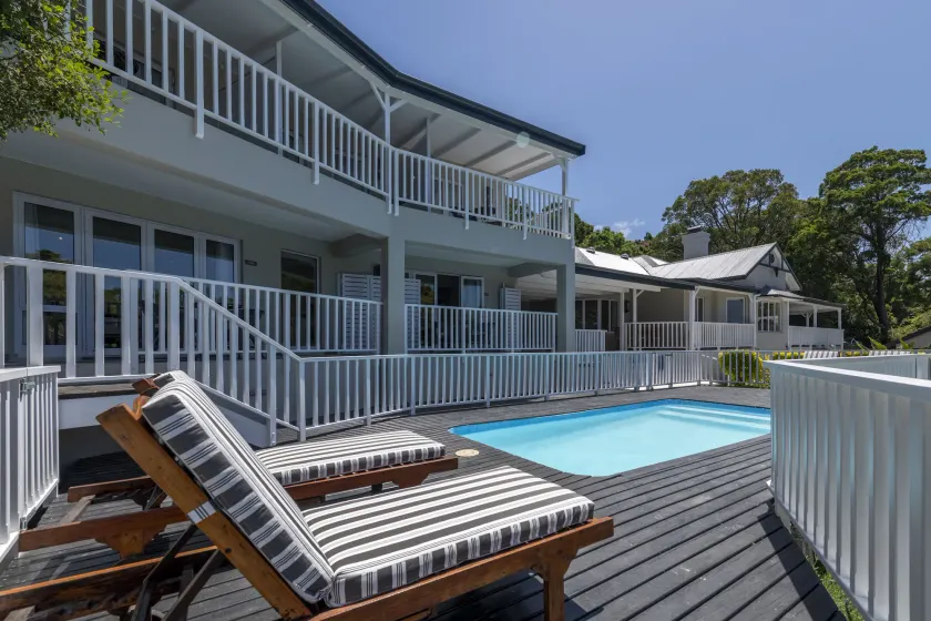 Hide-Away Guest House - Image 1