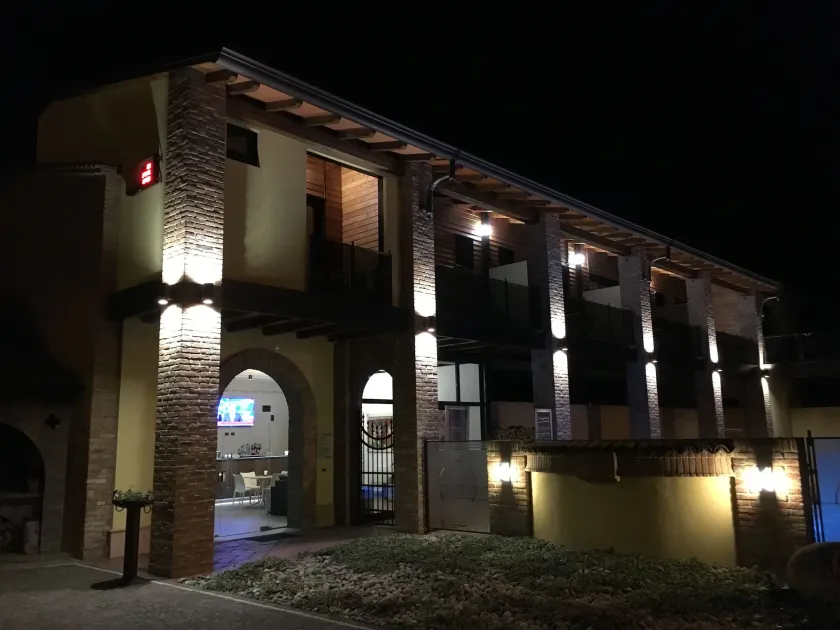 Luna Residence Hotel - Image 1