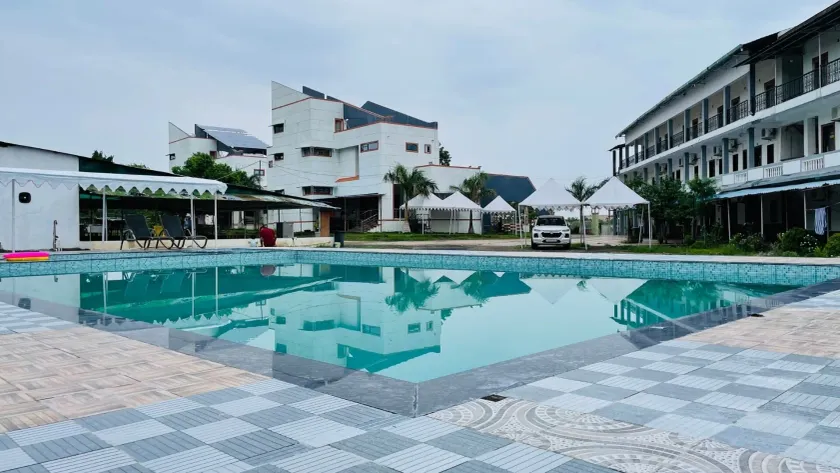 Vasant Vihar Resort - Image 1