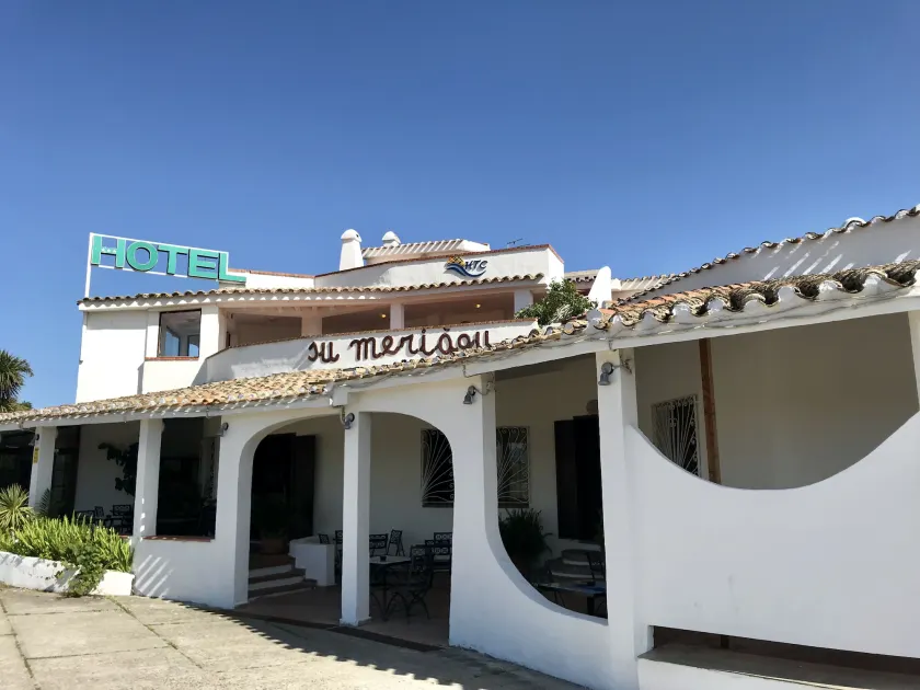 Hotel Su Meriagu - Image 1