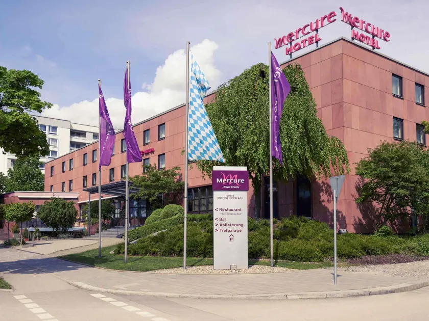 Mercure Hotel München Süd Messe - Image 1