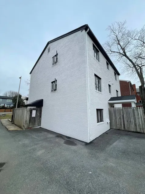 4206 Washington Blvd Condos - Image 1