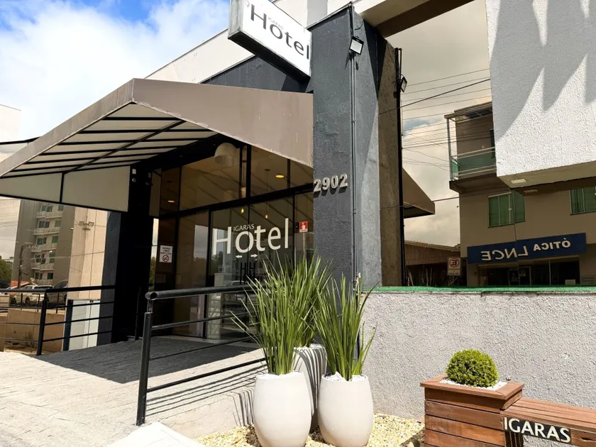 Igaras Hotel - Image 1