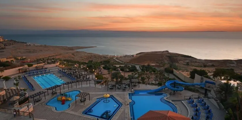 Dead Sea Spa Hotel - Image 1