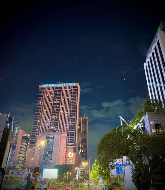 Family Apartment At Times Square  - Image 1