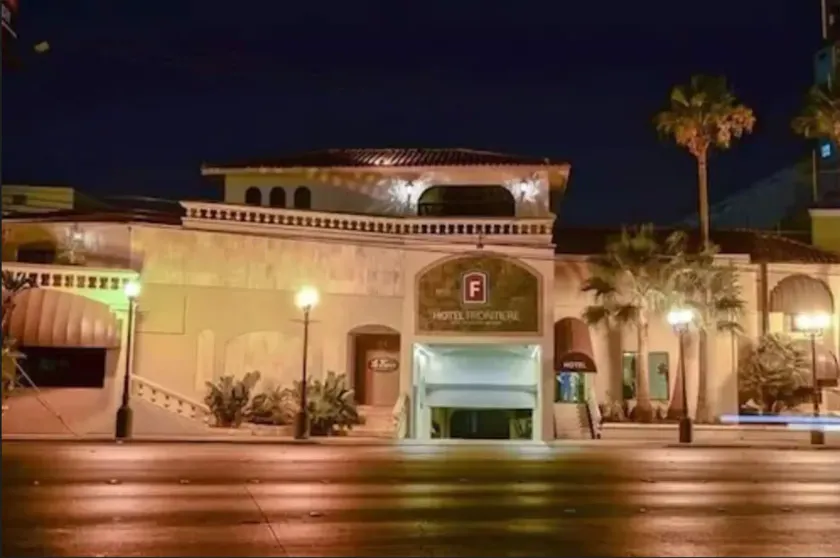 Hotel Frontiere Tijuana - Image 1