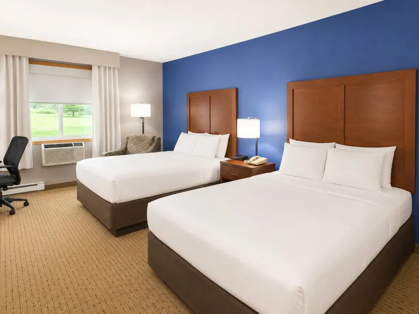 Comfort Inn Iron Mountain North - Image 1