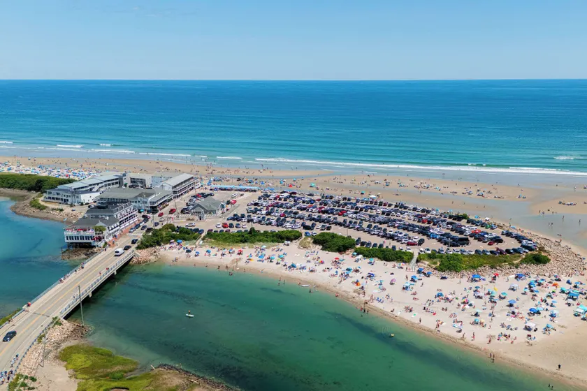 Norseman Resort on the Beach - Image 1