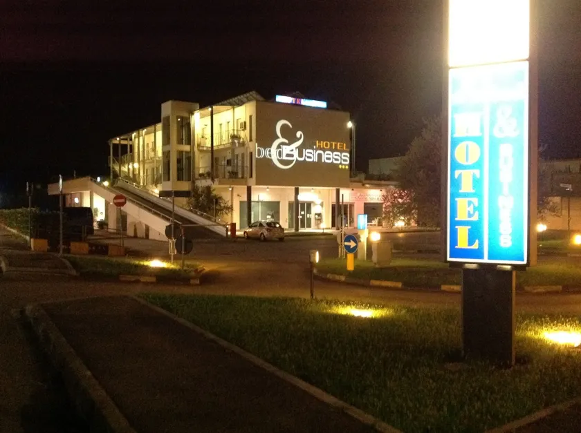Hotel Bed&Business - Image 1