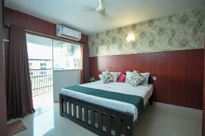 Sancta Monica Lounge -Cochin Airport - Image 1