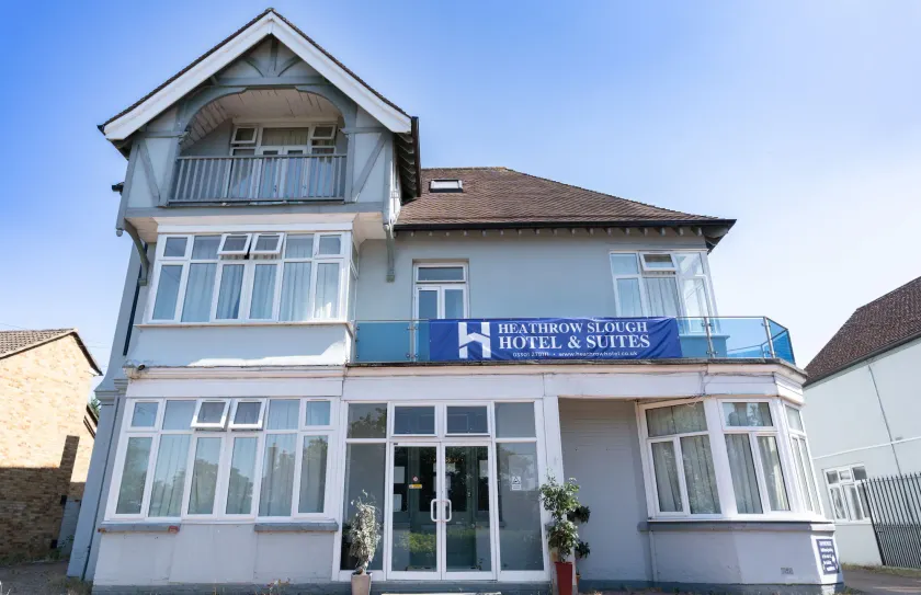 Heathrow Slough Hotel & Suites - Image 1