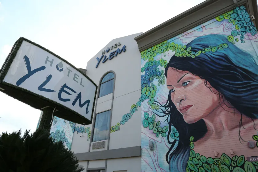 Hotel Ylem - Image 1