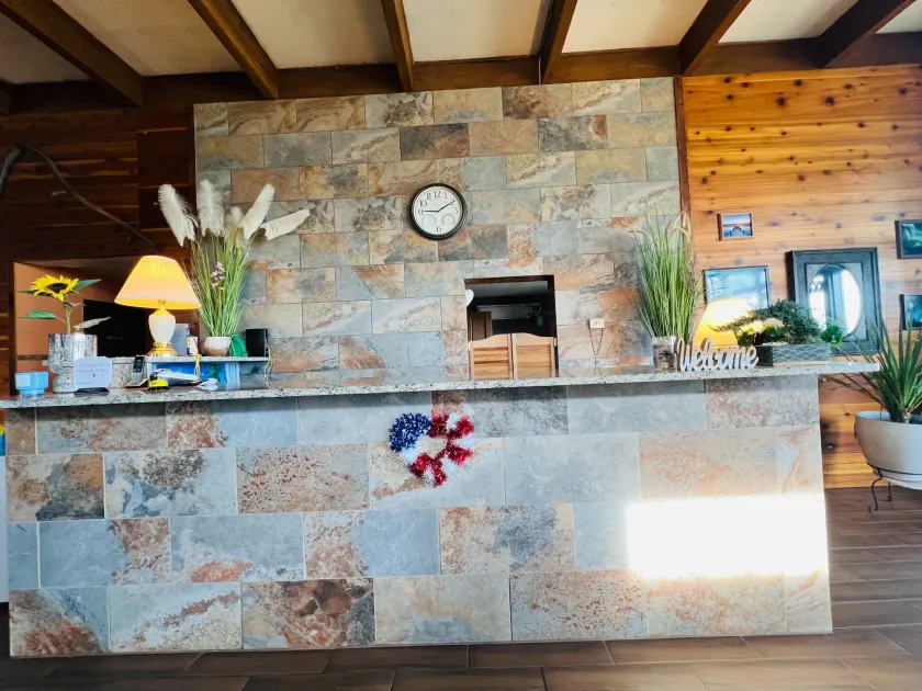 Silver Sands Hotel RV Park - Lobby