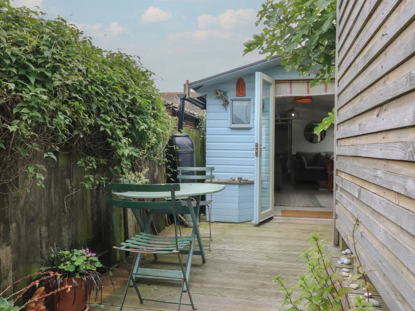 The Artist's Cabin By The Sea - Image 1