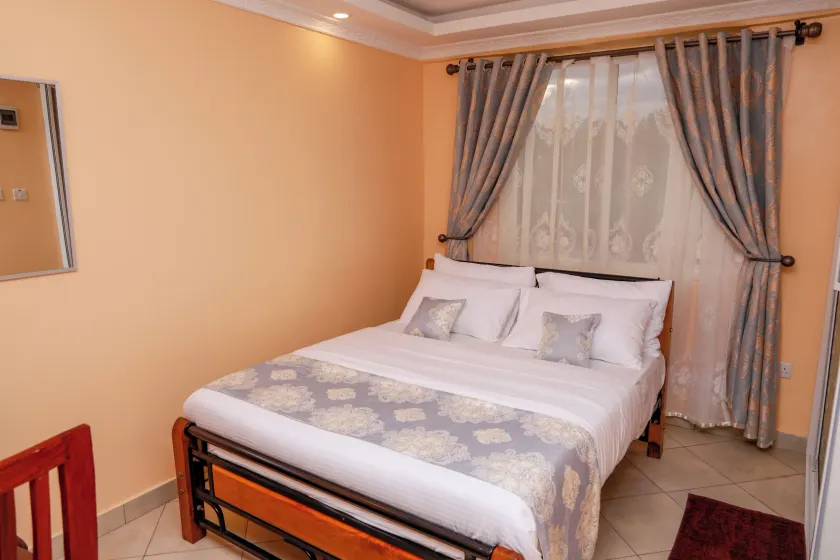TRIPLINQ HOTEL & RESORT Nkubu- Meru Highway - Image 1