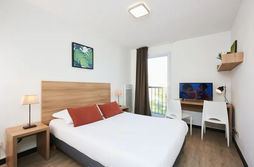 Ténéo Apparthotel Talence - Centre - Image 1