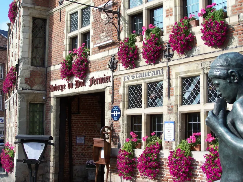Auberge Du Bon Fermier Valenciennes - Image 1