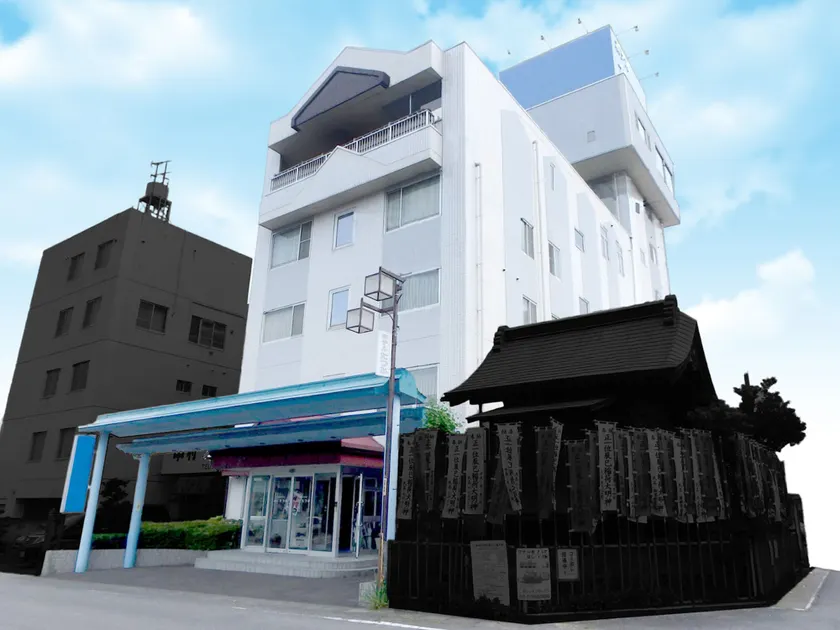 Hotel Shibukawa Hills - Image 1