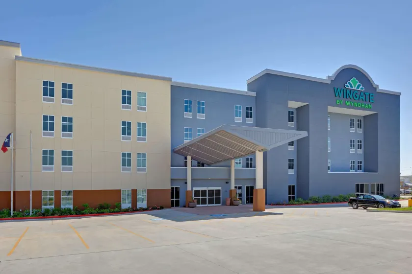 Wingate by Wyndham Corpus Christi - Image 1