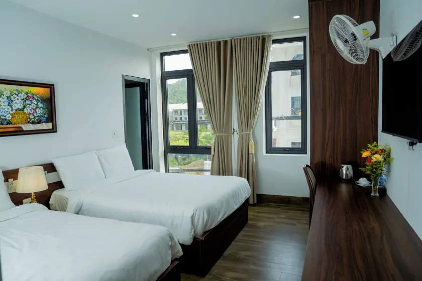 Charming Hill Hotel - Image 1