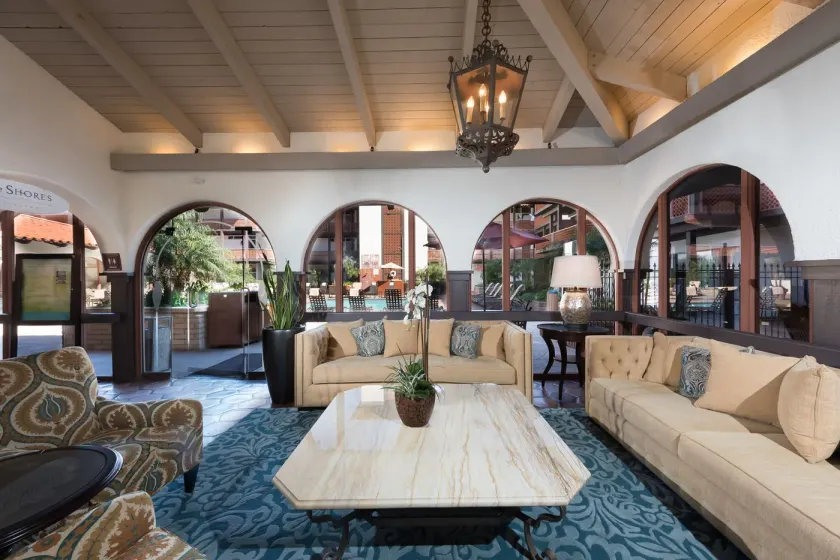 La Jolla Shores Hotel - Hall